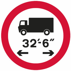 No vehicles or combinations of vehicles over maximum length shown sign